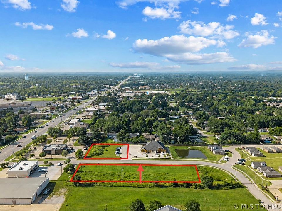 1st image of Pioneer Dr