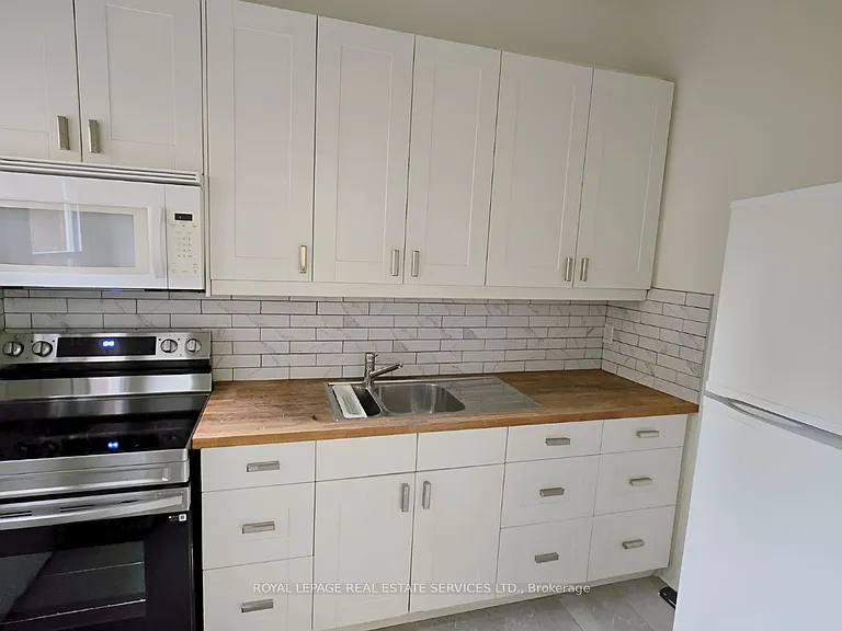 118 Pembroke St #1 — Photo 5