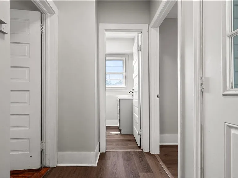 109 Winston St — Photo 21