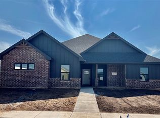 137 Blackhawk Rd, Abilene, TX 79602