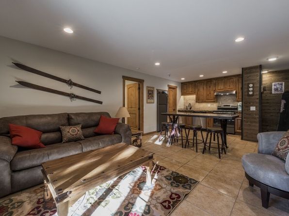 2025 Canyons Resort Dr APT L3
