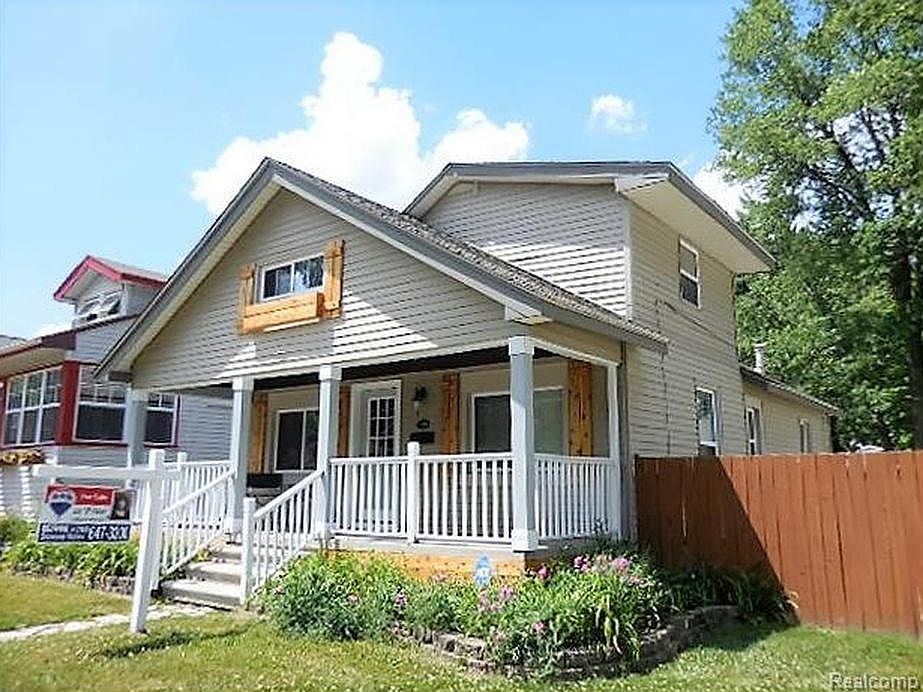 1st image of 279 Vester St