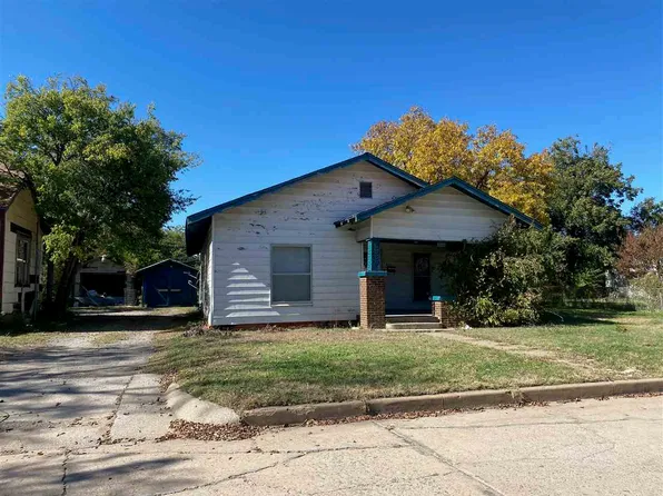 411 S 13th St, Frederick, OK 73542