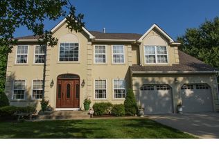 7 Atlanta Dr, Marlton, NJ 08053