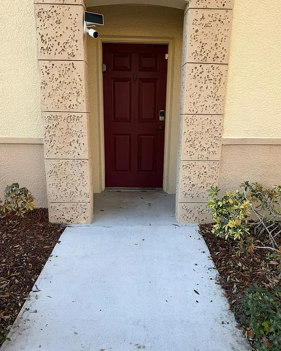 2714 Club Cortile Cir
