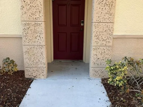 2714 Club Cortile Cir, Kissimmee, FL 34746