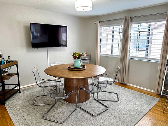 2nd image of 1816 Grant Ave #2