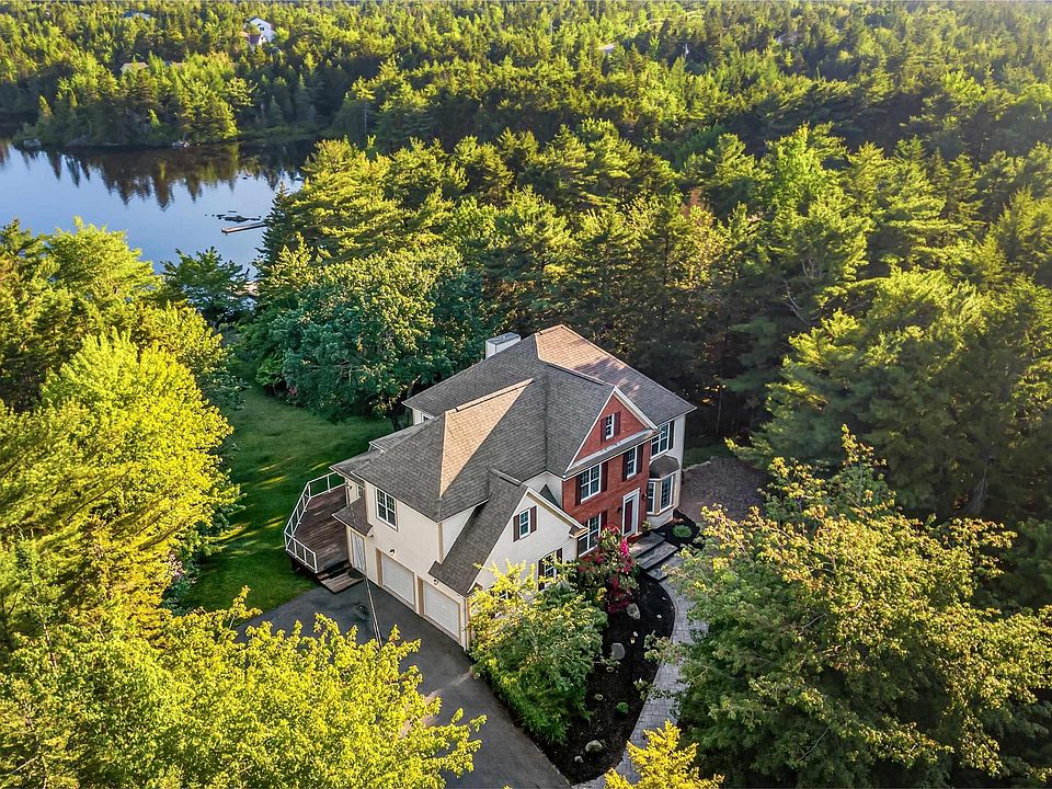 1st image of 105 Lakeshore Dr