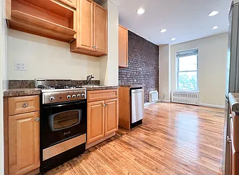 Rented by Kahen Properties