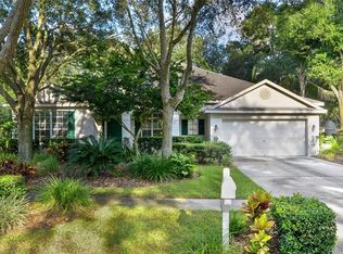 1528 Rolling Meadow Dr, Valrico, FL 33594