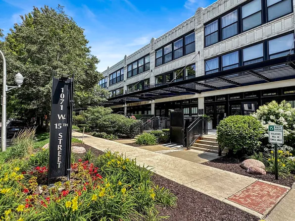 1071 W 15th St Unit 314, Chicago, IL 60608