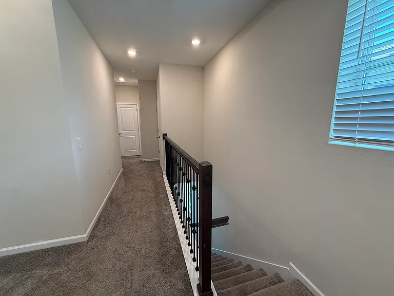 17016 Quicksilver Ave — Photo 5