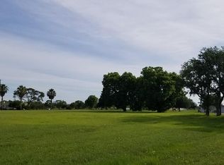 235 Old Settlement Rd, Seadrift, TX 77983