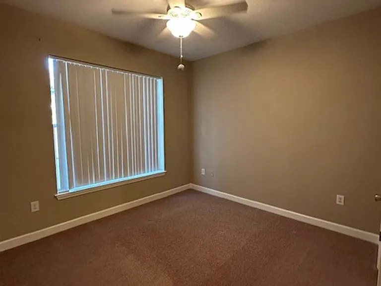 4 Indigo Run Dr #1021 — Photo 12