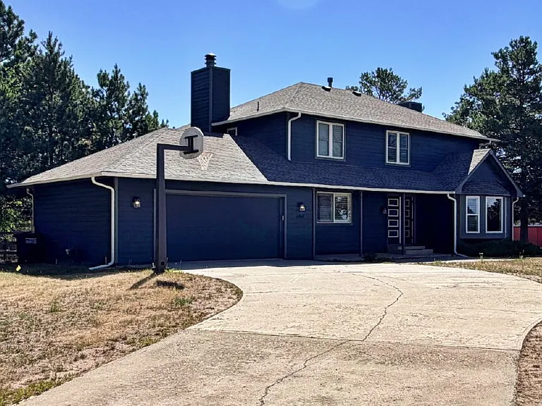 6764 Hillridge Pl — Photo 1