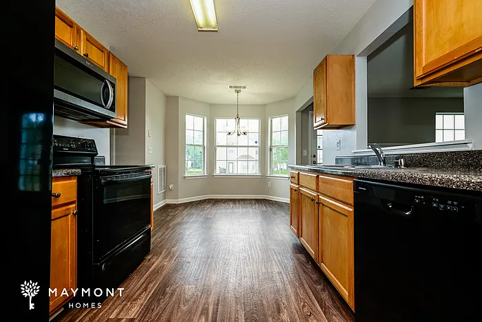 2986 Bunchberry Ct — Photo 6