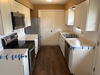 4th image of 3104 NE 65th Ter