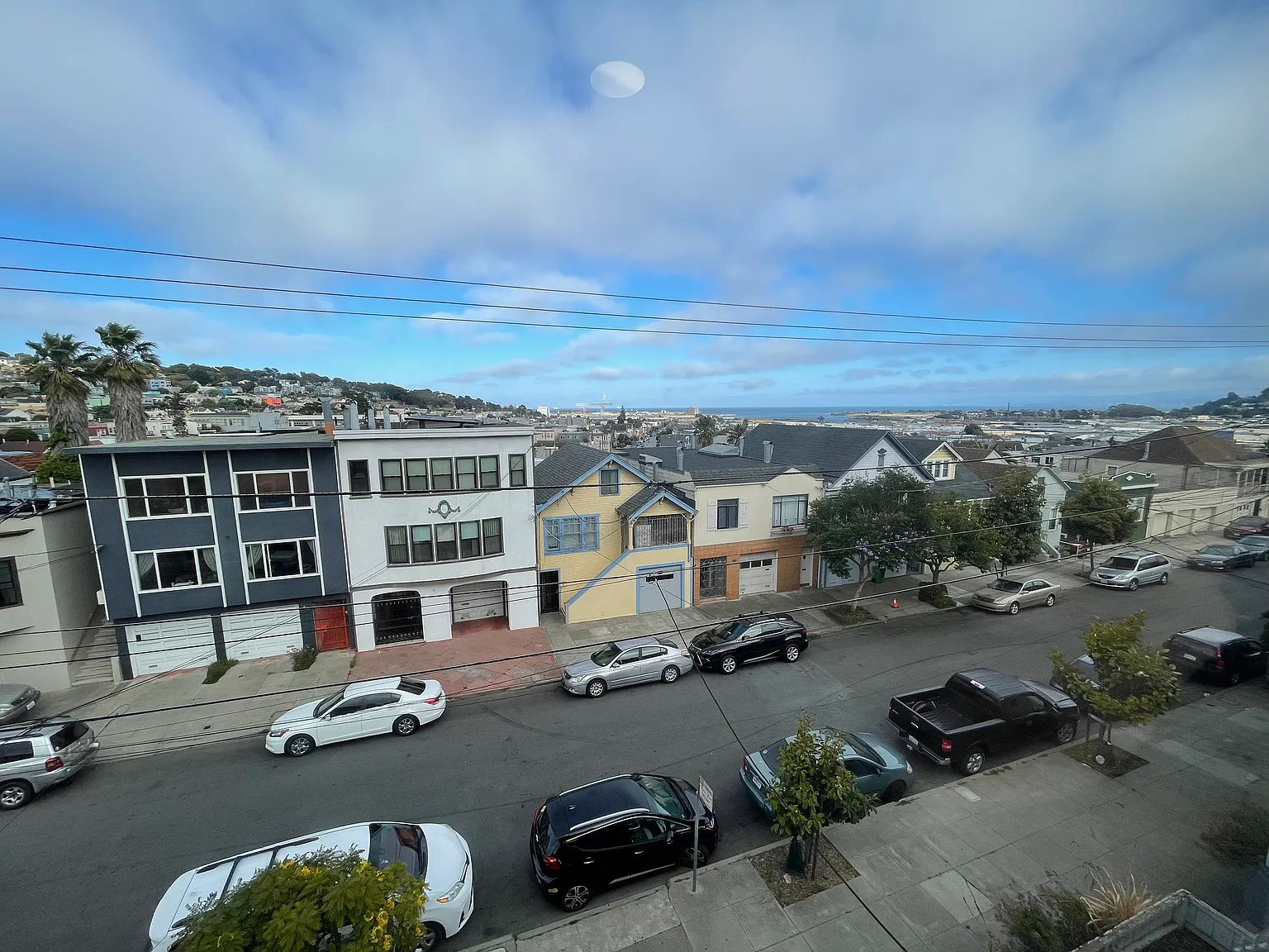 Latona St, San Francisco — Photo 4