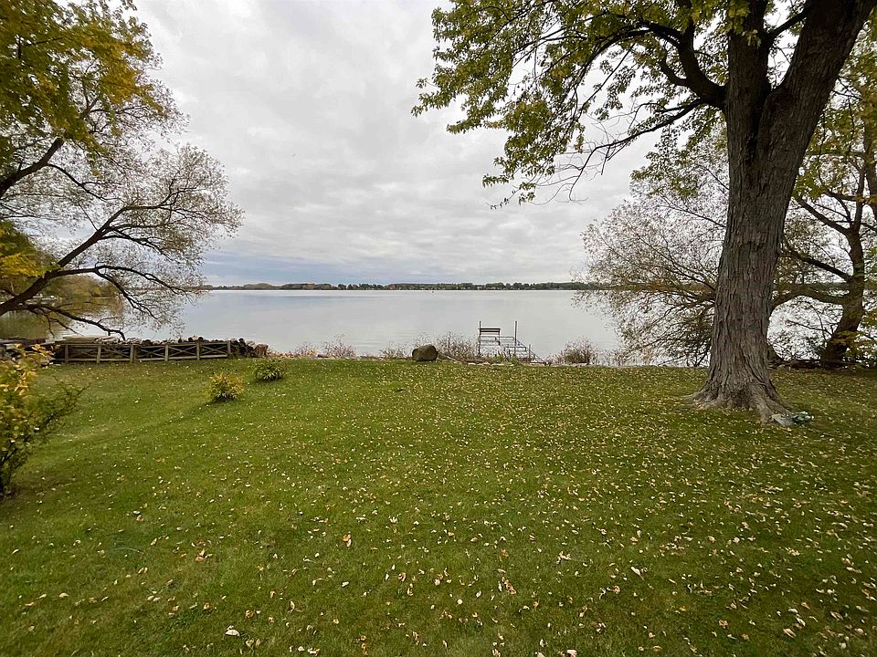 1st image of W10205 Hickory Bay Rd