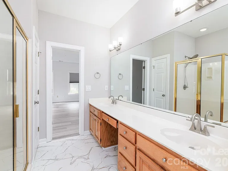 5238 Downing Creek Dr — Photo 24