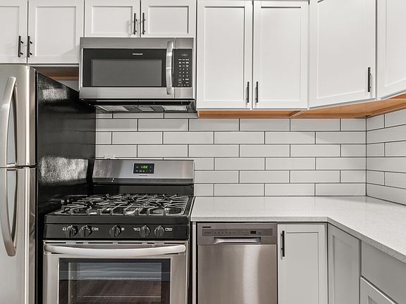 2nd image of 1216 Williamson St APT 4