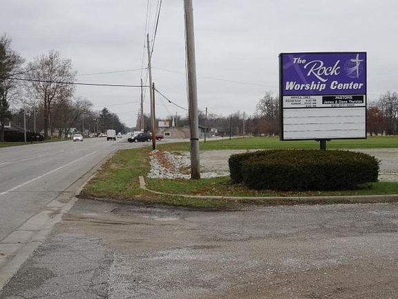 2nd image of 8940 E Us Highway 40