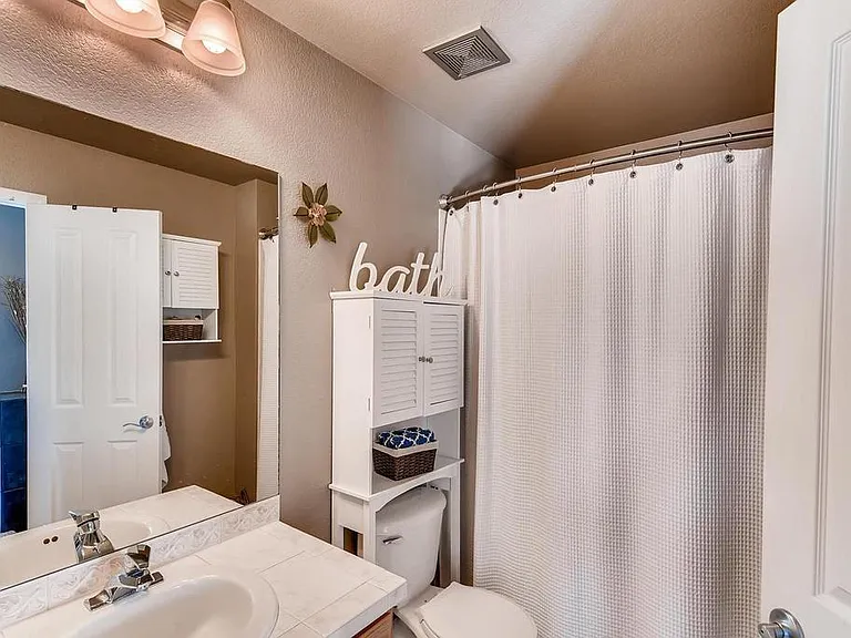 13900 Lake Song Ln #R4 — Photo 24