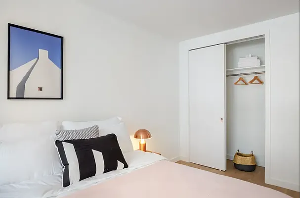 Rented by Greystar | media 30