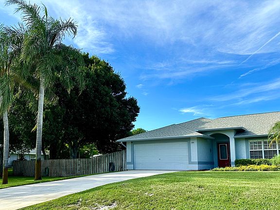 2nd image of 1061 SE Seagrass Avenue