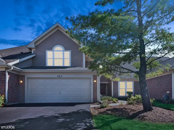 727 Clover Hill Ct, Elk Grove Village, IL 60007