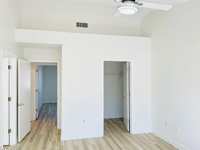 8905 Pennystone Ave — Photo 17