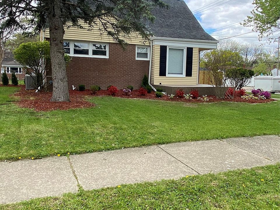 1st image of 20202 Lancaster St