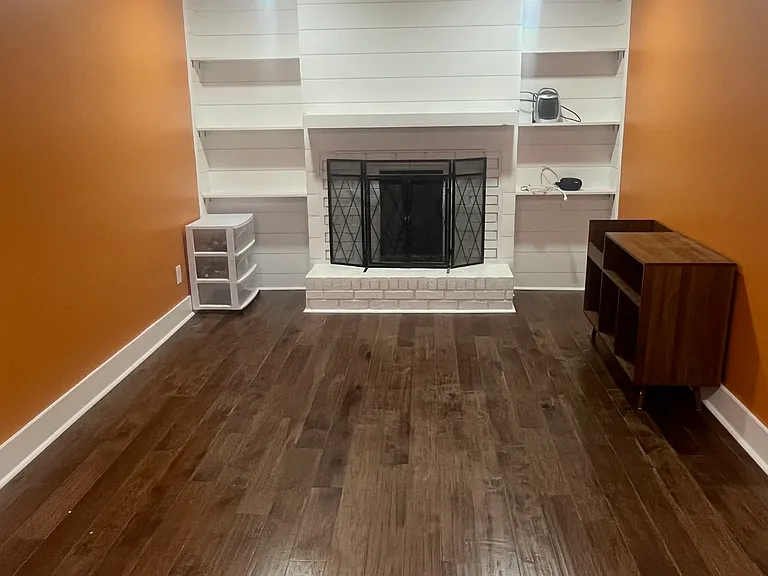 4885 Park Ave — Photo 3