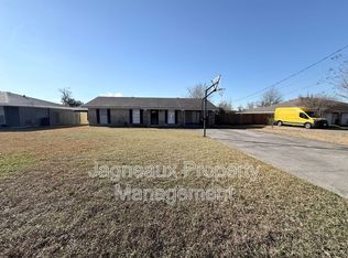 2528 Saint Joseph St, Sulphur, LA 70663