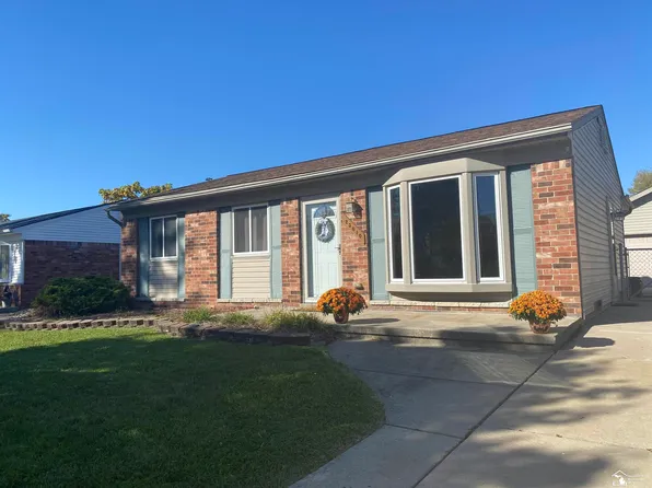 23010 Belton St, Flat Rock, MI 48134