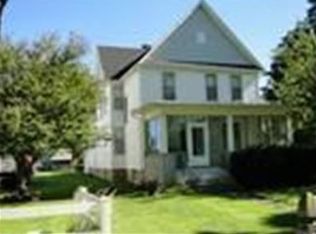 303 Orchard St, Chebanse, IL 60922