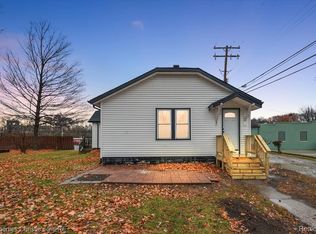 5 2nd St, Mount Clemens, MI 48043