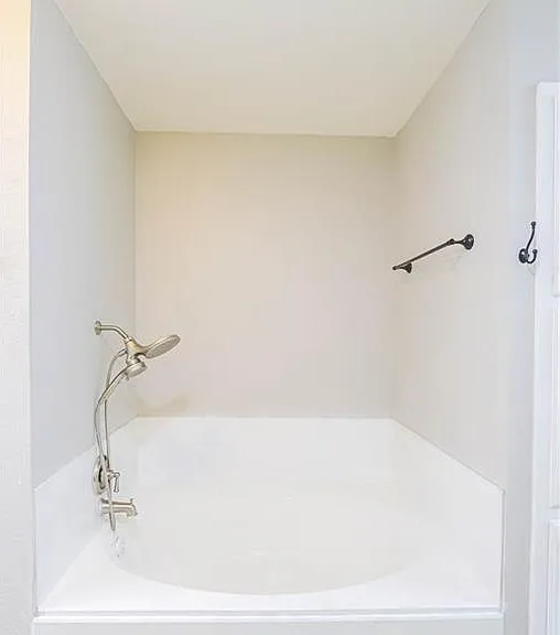 2306 Fox Run St — Photo 20