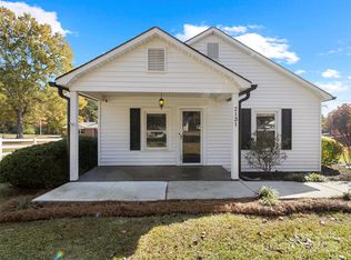 2131 Robert H Kirk Rd, Lancaster, SC 29720