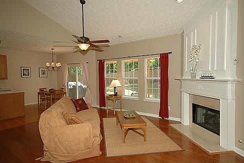 2nd image of 316 Gaelic Cir