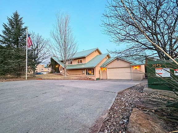 2nd image of 719 Meadow Ln