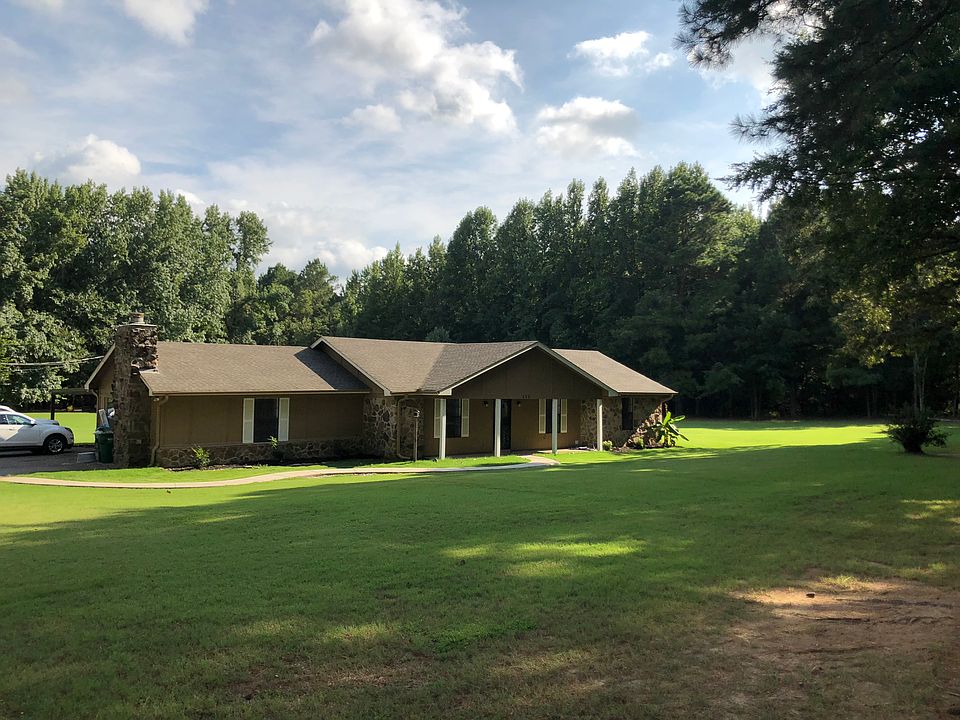 1st image of 125 Deer Trail Dr
