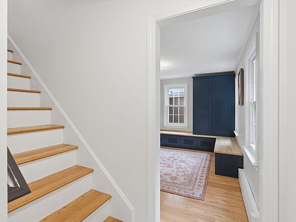 5th image of 17 Littlefield Drive
