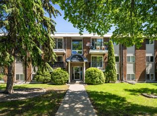 10305 E 116th St NW #202, Edmonton, AB T5K 1W5