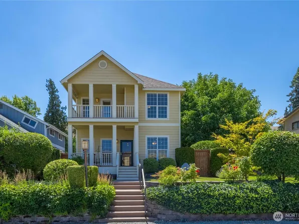 2109 W Terrace Avenue, Chelan, WA 98816