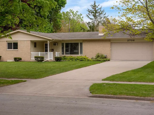 2706 Lambros Dr, Midland, MI 48642