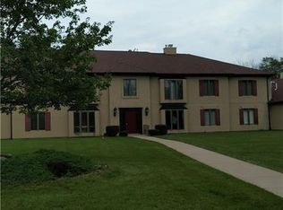 5245 Paddock Ln, Lewiston, NY 14092
