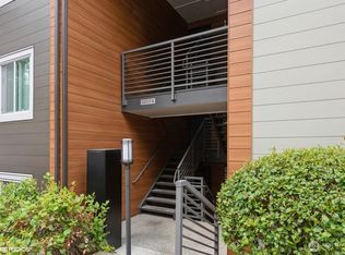 12117 NE Bel Red Rd APT B202, Bellevue, WA 98005