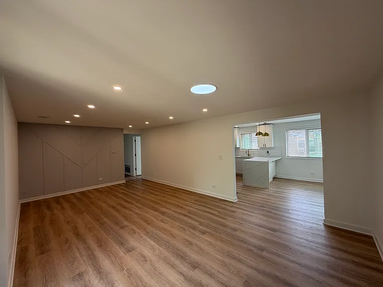 5819 W Higgins Ave #2D — Photo 13
