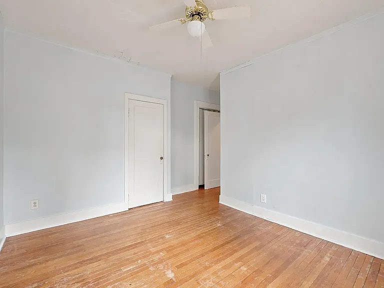 1004 Delaware Ave #1 — Photo 6